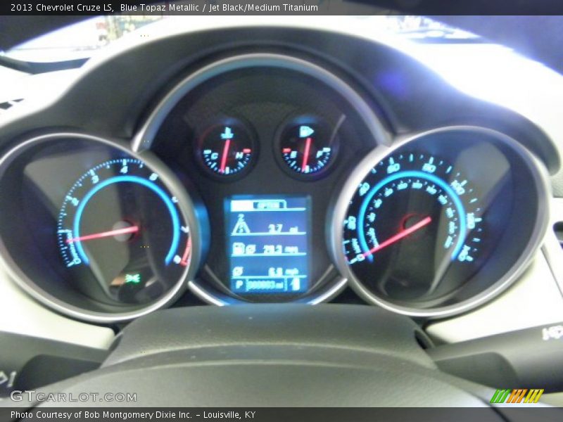 Blue Topaz Metallic / Jet Black/Medium Titanium 2013 Chevrolet Cruze LS