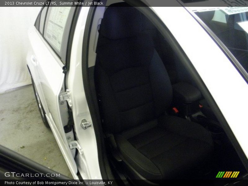 Summit White / Jet Black 2013 Chevrolet Cruze LT/RS