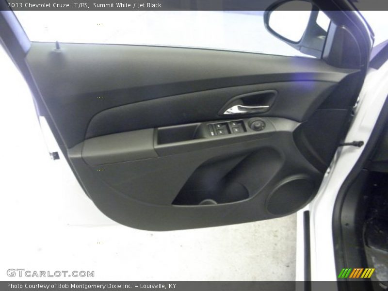 Summit White / Jet Black 2013 Chevrolet Cruze LT/RS