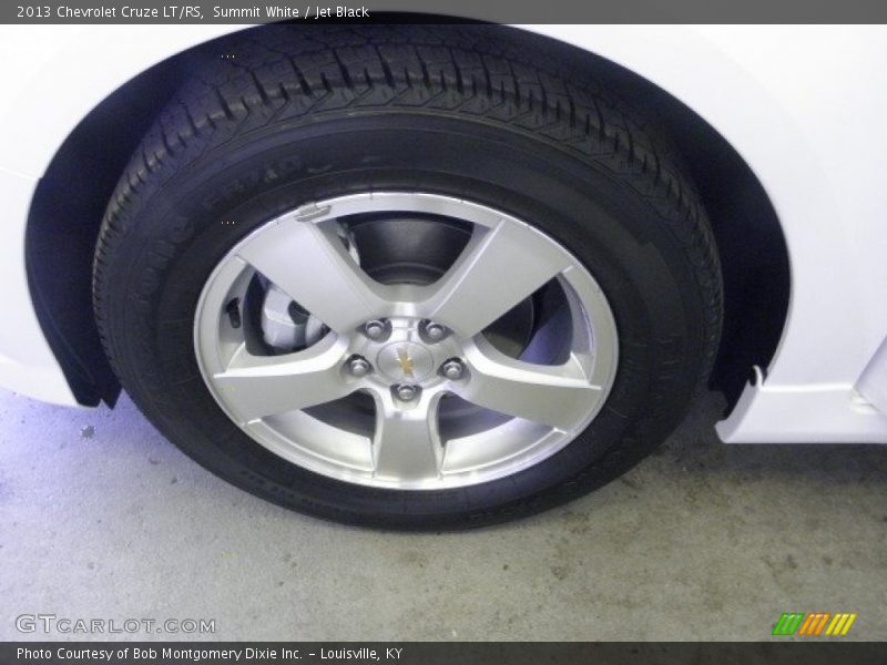Summit White / Jet Black 2013 Chevrolet Cruze LT/RS
