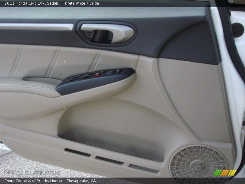Door Panel of 2011 Civic EX-L Sedan