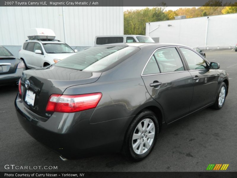 Magnetic Gray Metallic / Ash 2007 Toyota Camry XLE