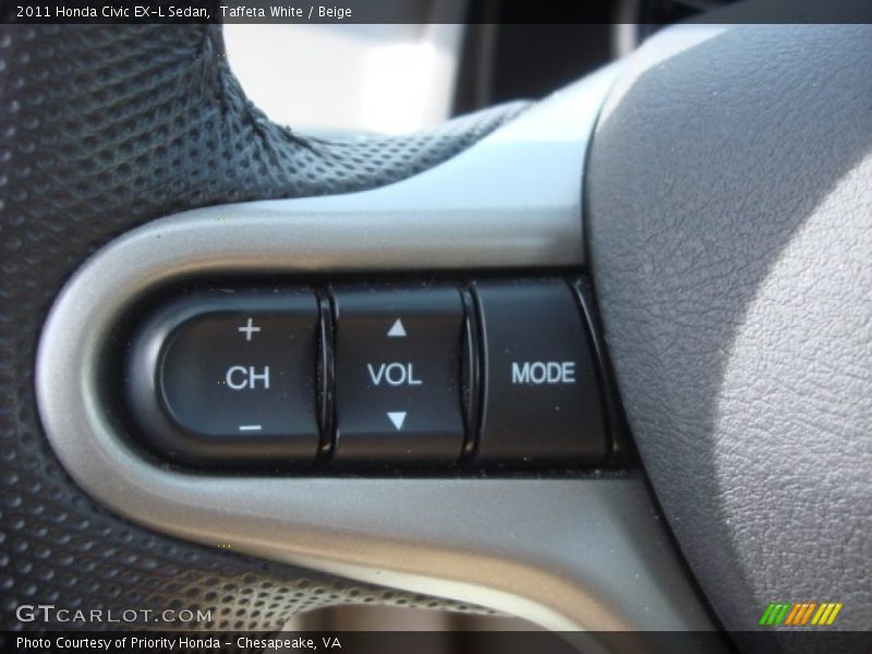 Controls of 2011 Civic EX-L Sedan