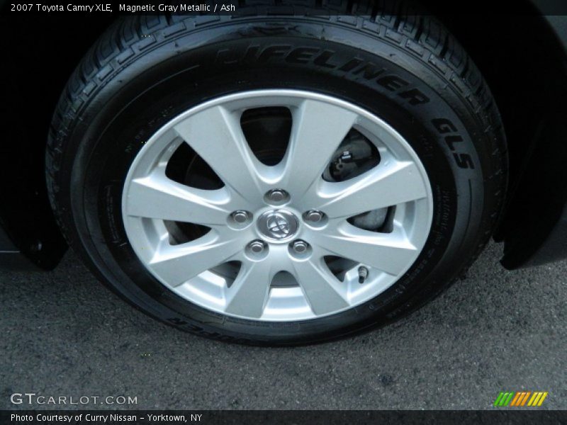 Magnetic Gray Metallic / Ash 2007 Toyota Camry XLE