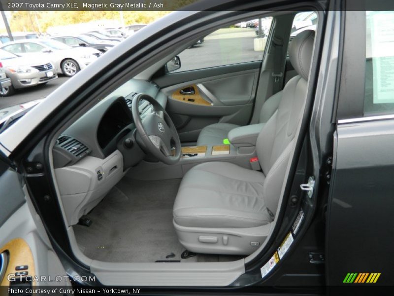 Magnetic Gray Metallic / Ash 2007 Toyota Camry XLE