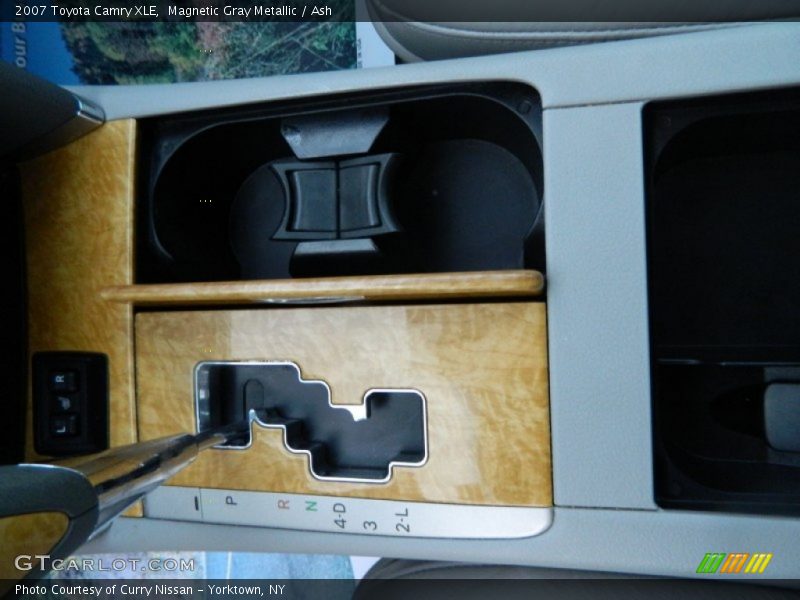 Magnetic Gray Metallic / Ash 2007 Toyota Camry XLE