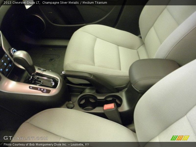 Champagne Silver Metallic / Medium Titanium 2013 Chevrolet Cruze LT
