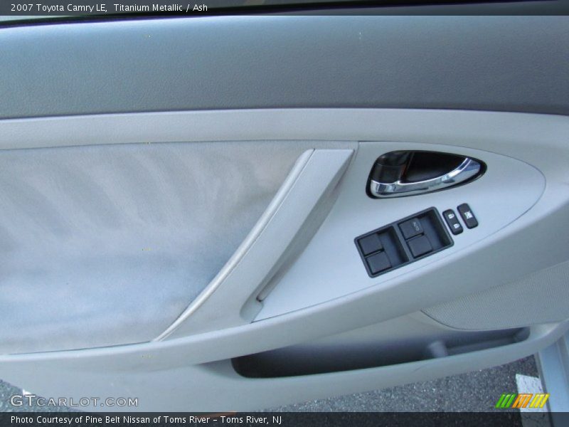 Titanium Metallic / Ash 2007 Toyota Camry LE