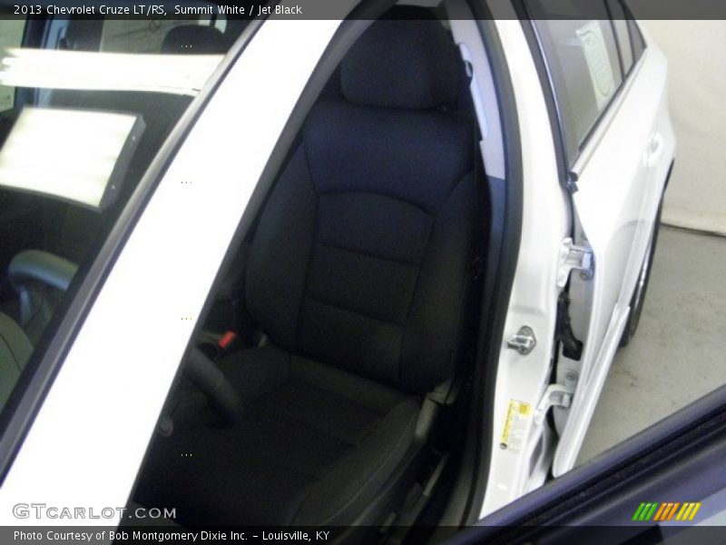 Summit White / Jet Black 2013 Chevrolet Cruze LT/RS