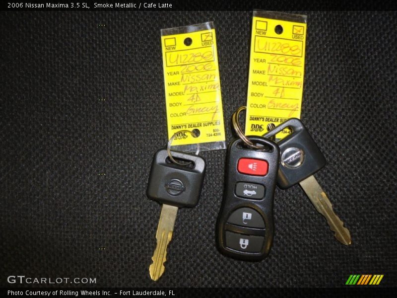 Keys of 2006 Maxima 3.5 SL