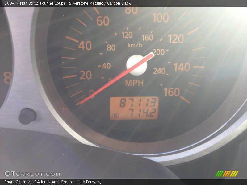 Silverstone Metallic / Carbon Black 2004 Nissan 350Z Touring Coupe