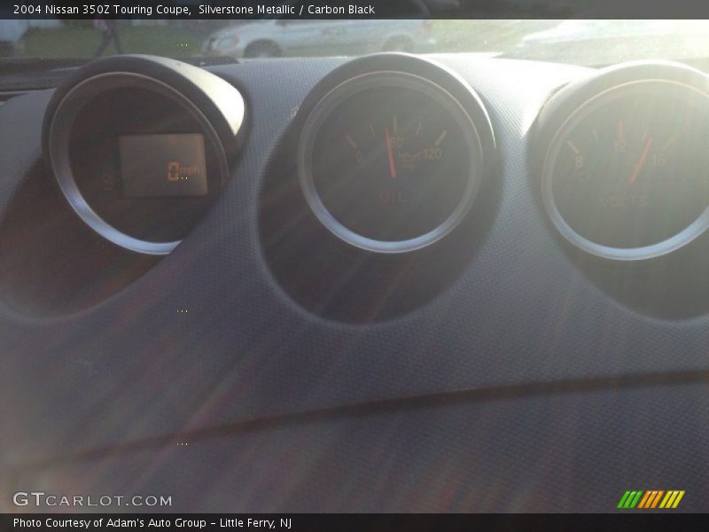 Silverstone Metallic / Carbon Black 2004 Nissan 350Z Touring Coupe