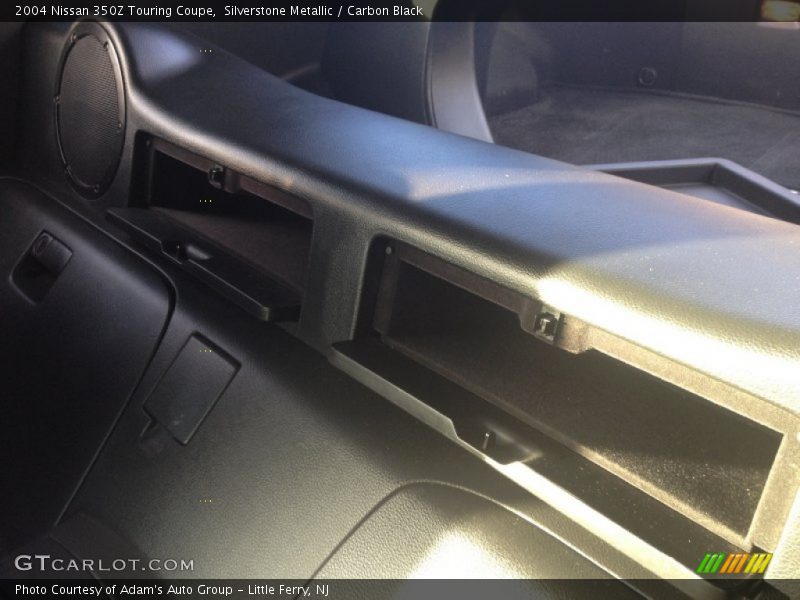 Silverstone Metallic / Carbon Black 2004 Nissan 350Z Touring Coupe