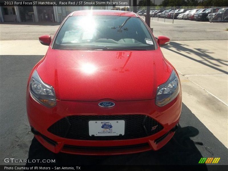Race Red / ST Smoke Storm Recaro Seats 2013 Ford Focus ST Hatchback