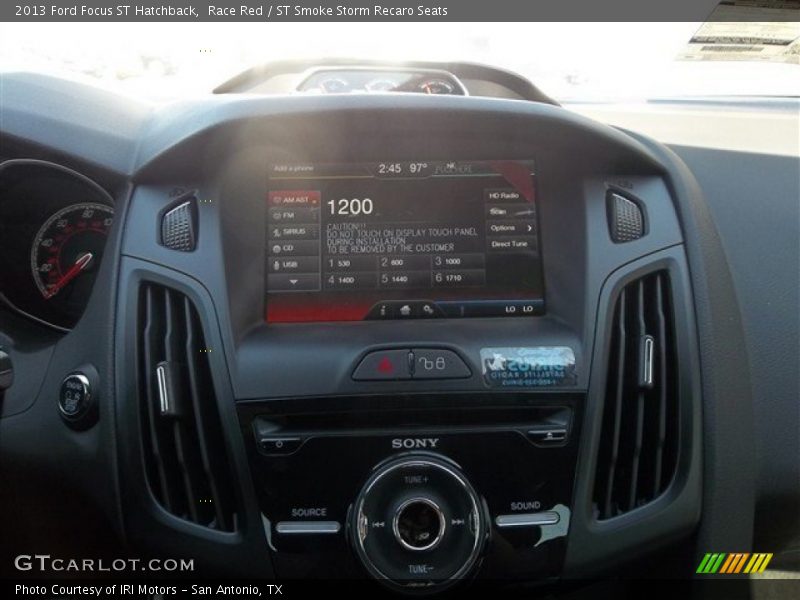 Controls of 2013 Focus ST Hatchback
