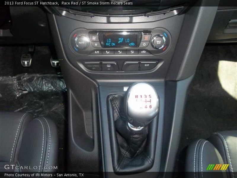  2013 Focus ST Hatchback 6 Speed Manual Shifter