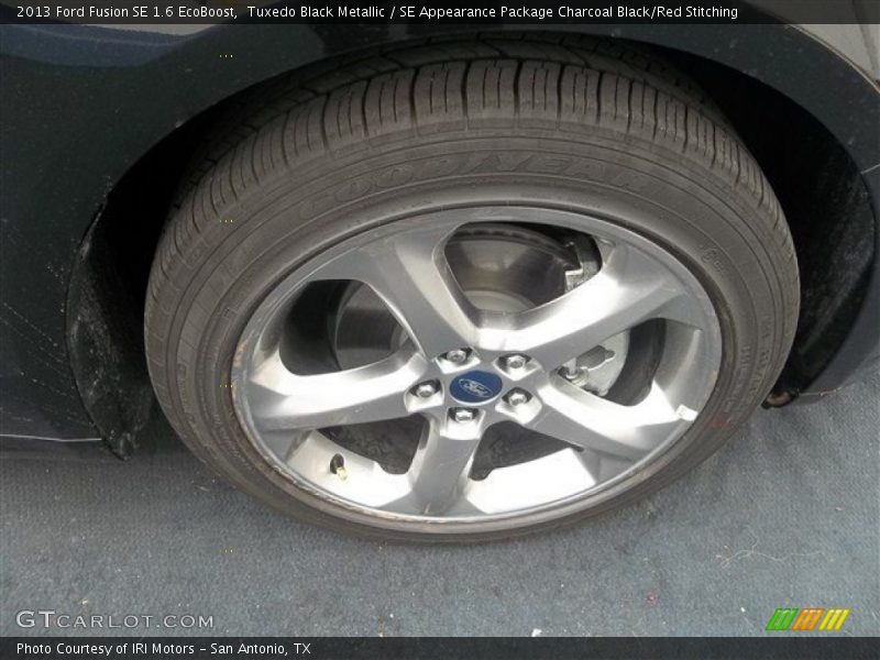  2013 Fusion SE 1.6 EcoBoost Wheel