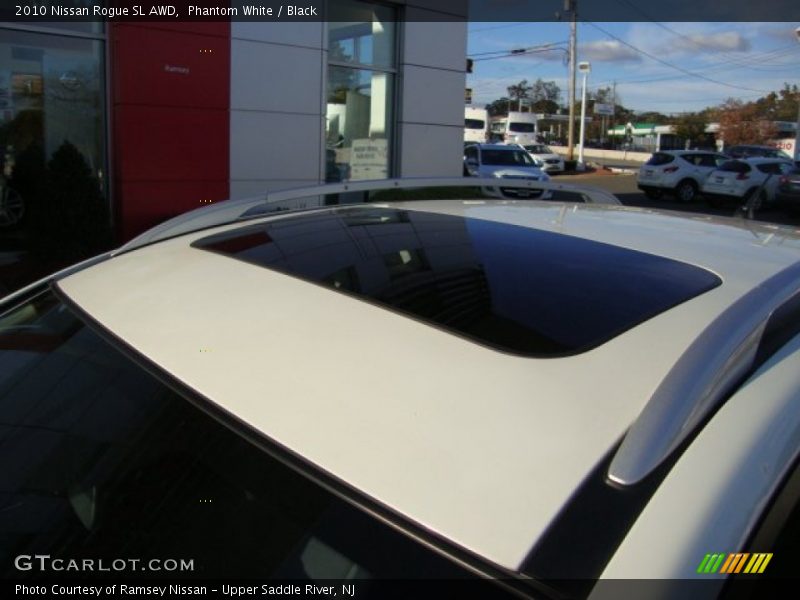 Phantom White / Black 2010 Nissan Rogue SL AWD