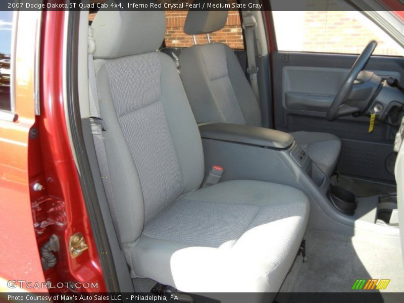 Front Seat of 2007 Dakota ST Quad Cab 4x4