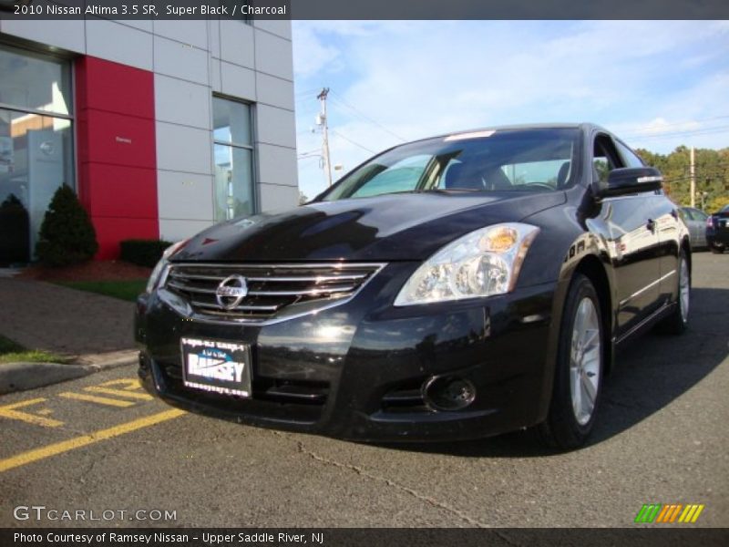 Super Black / Charcoal 2010 Nissan Altima 3.5 SR
