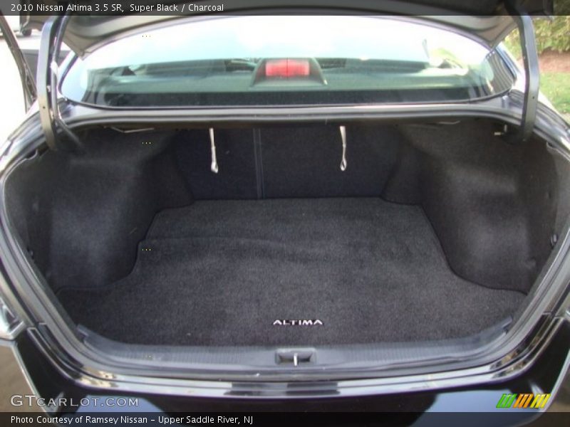 Super Black / Charcoal 2010 Nissan Altima 3.5 SR