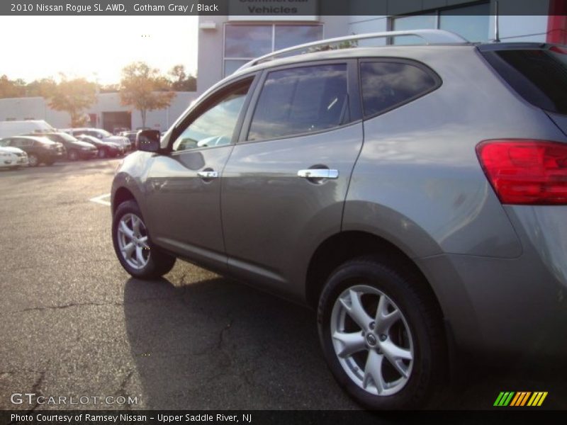 Gotham Gray / Black 2010 Nissan Rogue SL AWD