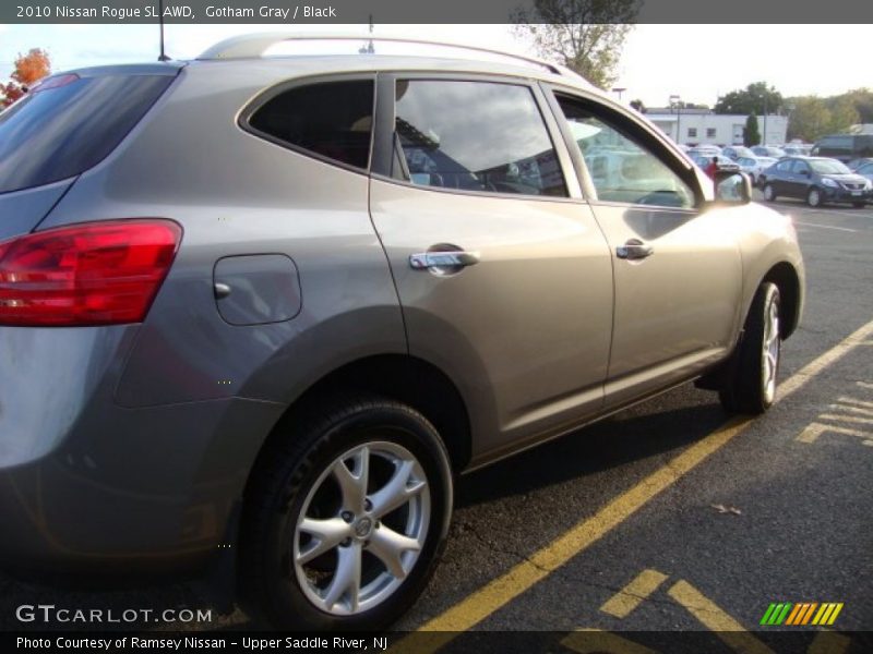 Gotham Gray / Black 2010 Nissan Rogue SL AWD