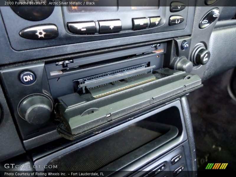 Audio System of 2000 Boxster S
