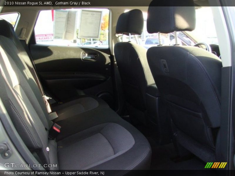 Gotham Gray / Black 2010 Nissan Rogue SL AWD