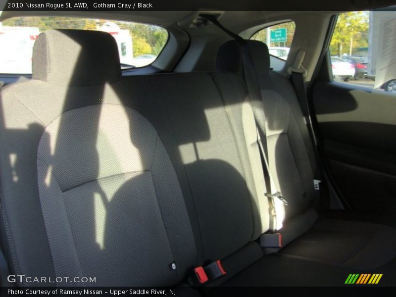 Gotham Gray / Black 2010 Nissan Rogue SL AWD