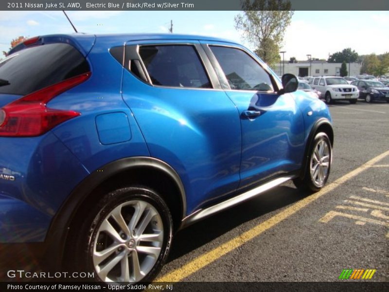 Electric Blue / Black/Red w/Silver Trim 2011 Nissan Juke SL AWD