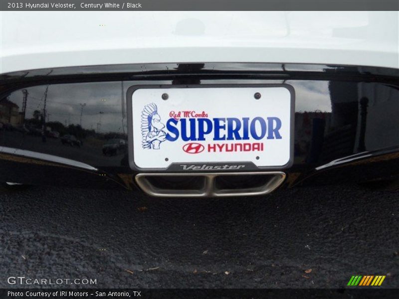 Century White / Black 2013 Hyundai Veloster