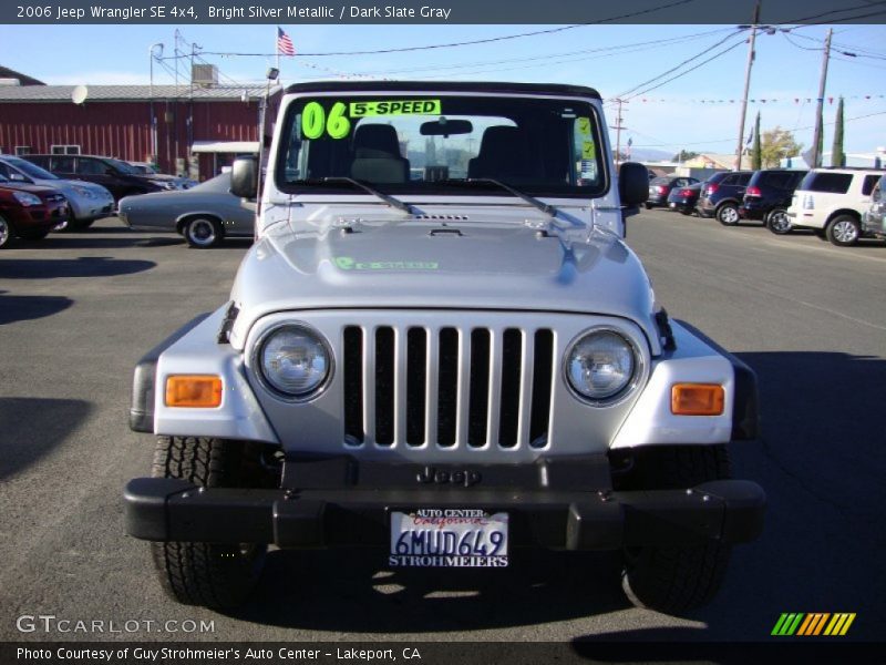 Bright Silver Metallic / Dark Slate Gray 2006 Jeep Wrangler SE 4x4