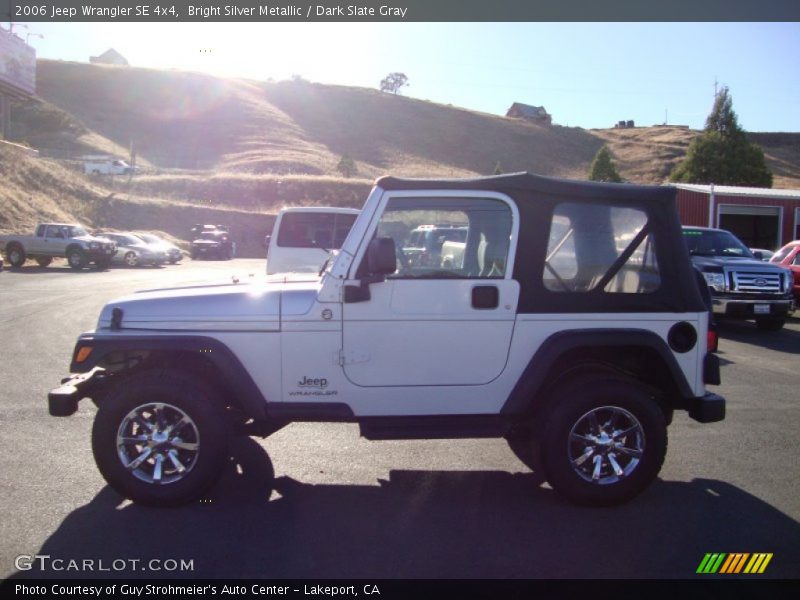 Bright Silver Metallic / Dark Slate Gray 2006 Jeep Wrangler SE 4x4