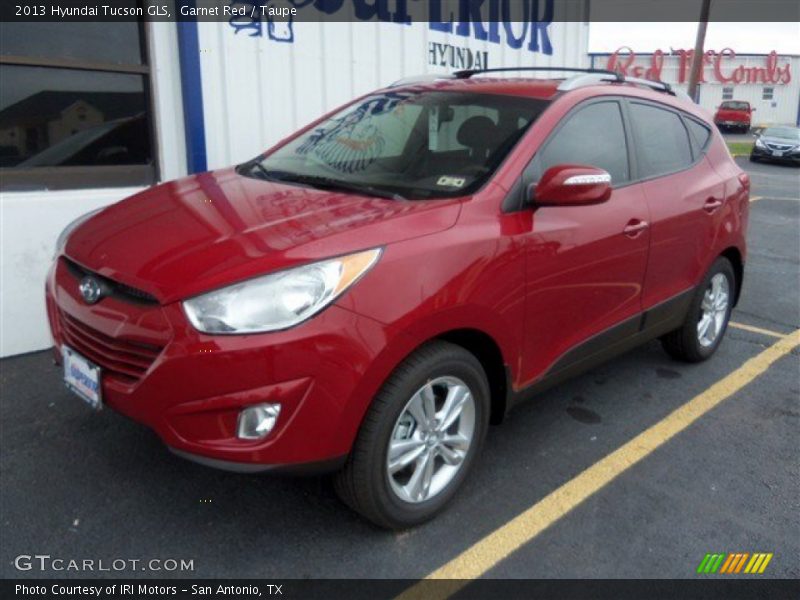 Garnet Red / Taupe 2013 Hyundai Tucson GLS