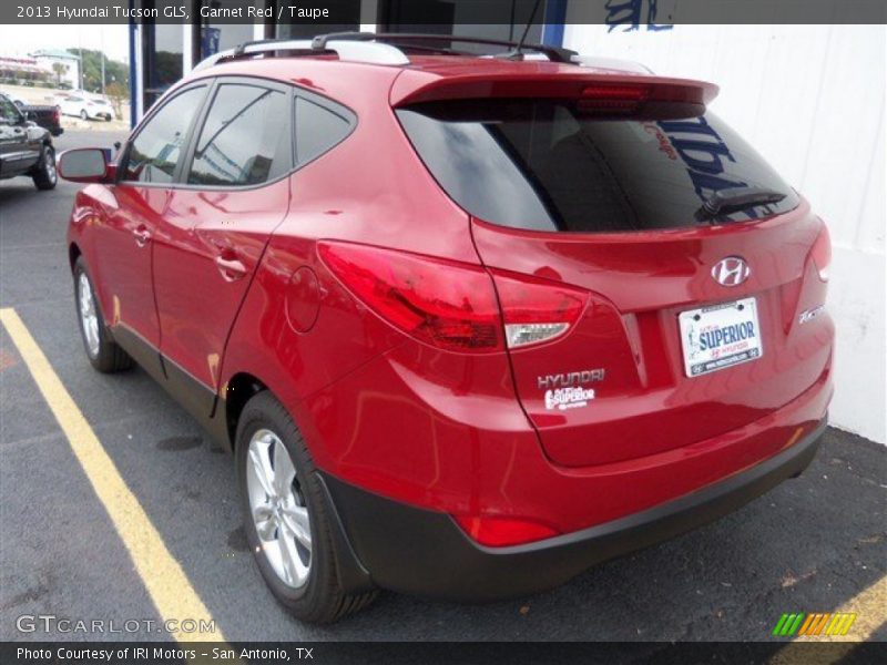 Garnet Red / Taupe 2013 Hyundai Tucson GLS