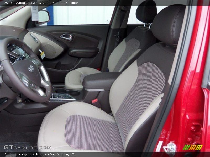 Garnet Red / Taupe 2013 Hyundai Tucson GLS