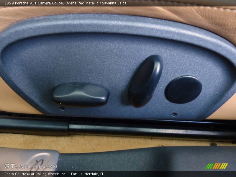 Controls of 1999 911 Carrera Coupe