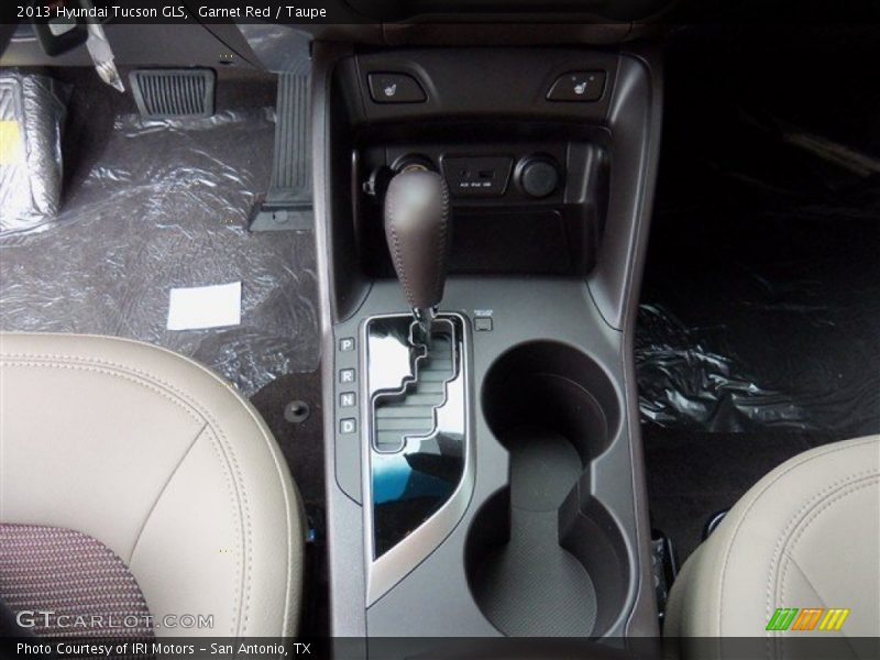 Garnet Red / Taupe 2013 Hyundai Tucson GLS