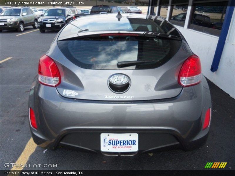 Triathlon Gray / Black 2013 Hyundai Veloster