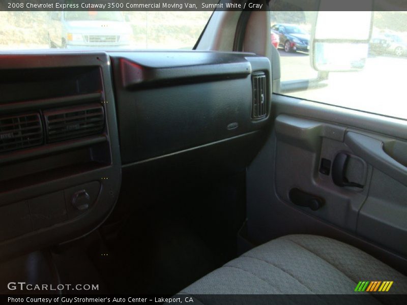 Summit White / Gray 2008 Chevrolet Express Cutaway 3500 Commercial Moving Van