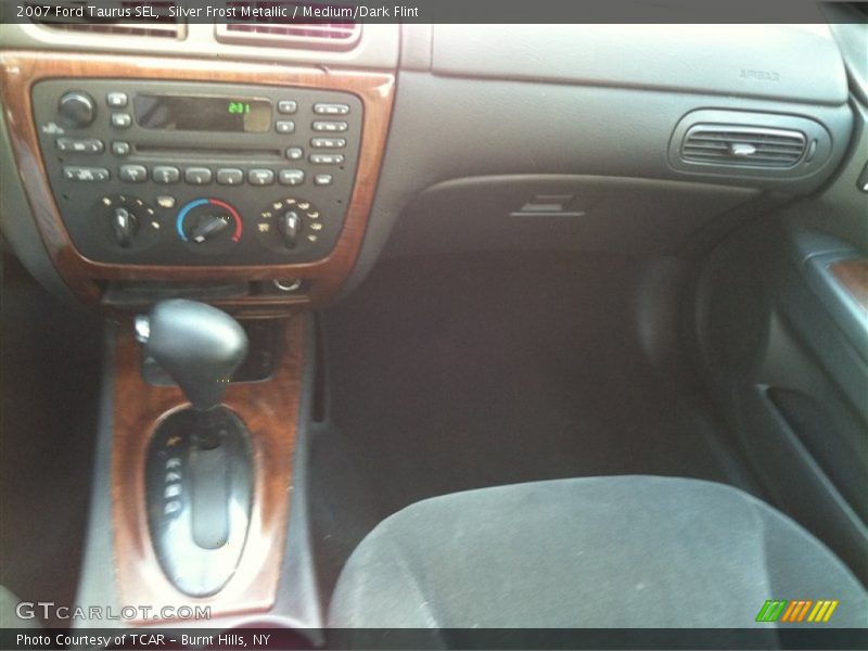 Silver Frost Metallic / Medium/Dark Flint 2007 Ford Taurus SEL
