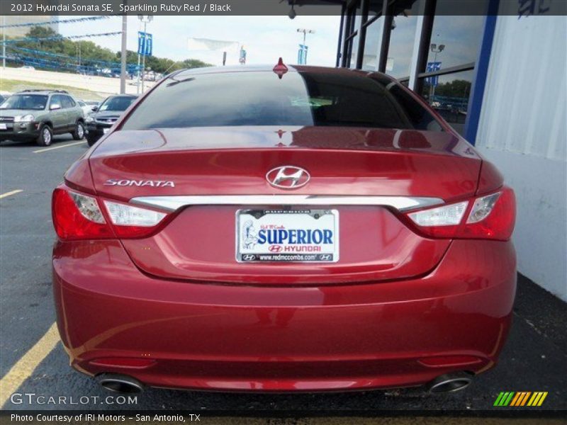 Sparkling Ruby Red / Black 2012 Hyundai Sonata SE
