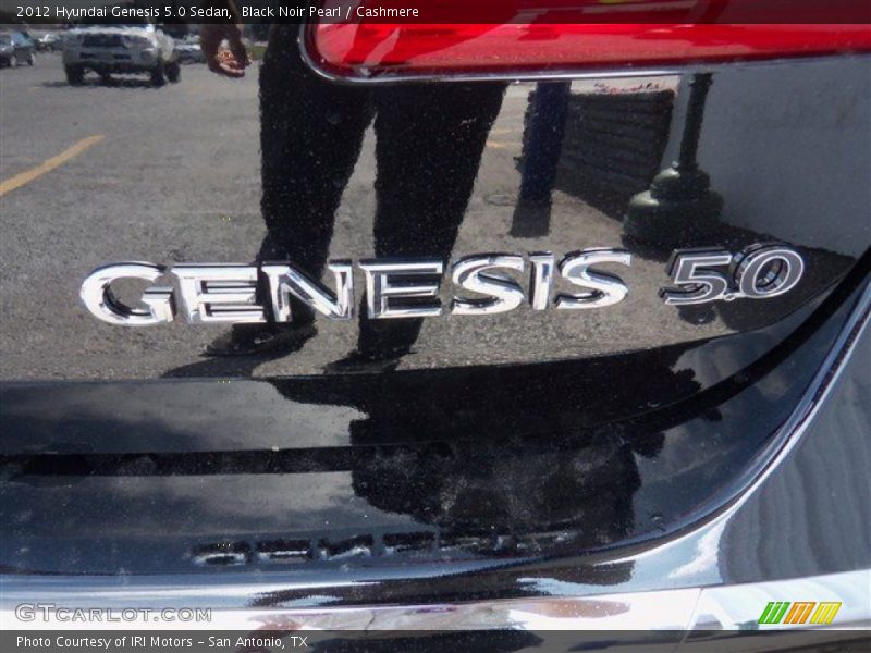 Black Noir Pearl / Cashmere 2012 Hyundai Genesis 5.0 Sedan