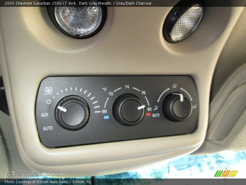 Controls of 2003 Suburban 1500 LT 4x4