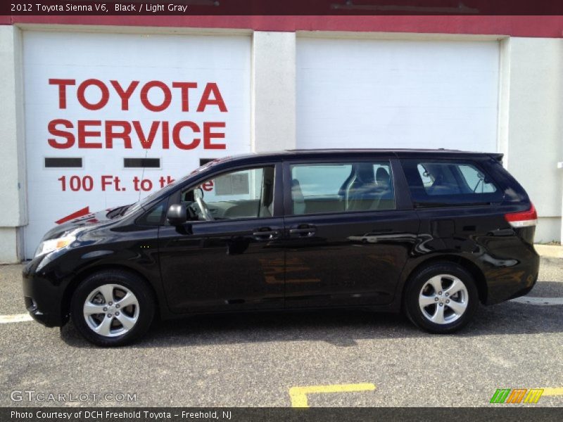 Black / Light Gray 2012 Toyota Sienna V6