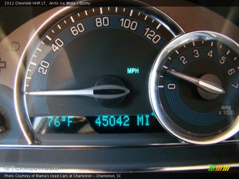 Arctic Ice White / Ebony 2011 Chevrolet HHR LT