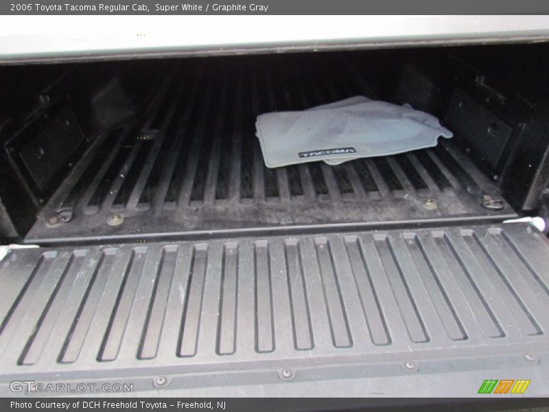 Super White / Graphite Gray 2006 Toyota Tacoma Regular Cab