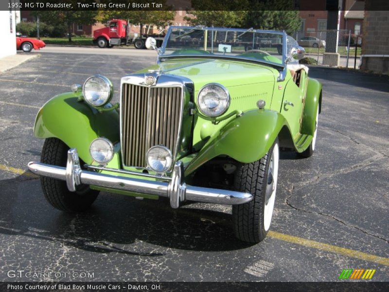  1952 TD Roadster Two-Tone Green