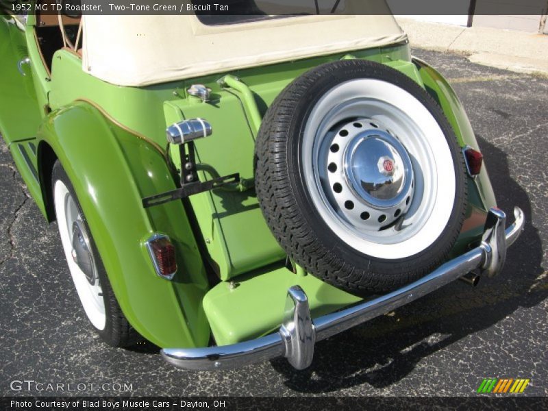  1952 TD Roadster Two-Tone Green